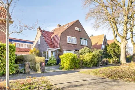 Twee-onder-één-kap te koop: Wijkamplaan 50, Oude-Oosterhei Baarn