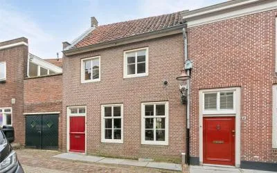 Tussenwoning te koop: Wijksestraat 42, Heusden Heusden