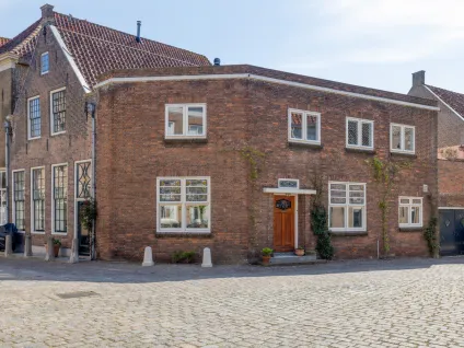 Tussenwoning te koop: Wijksestraat 44, Heusden Heusden