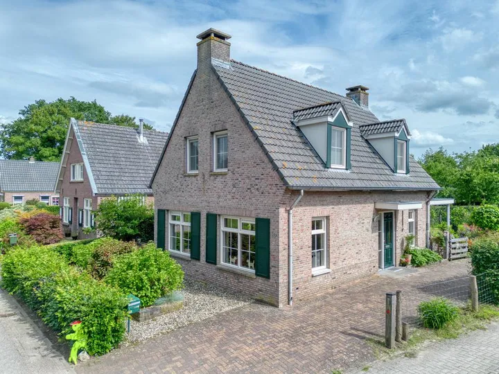 Vrijstaande woning te koop: Wijkseweg 96A, Terwolde Terwolde
