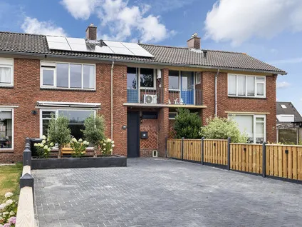 Tussenwoning te koop: Wijkstraat 111, Nieuw-Amsterdam-Centrum Nieuw-Amsterdam