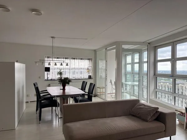 Apartment for rent: Wijnbrugstraat 347, Stadsdriehoek Rotterdam