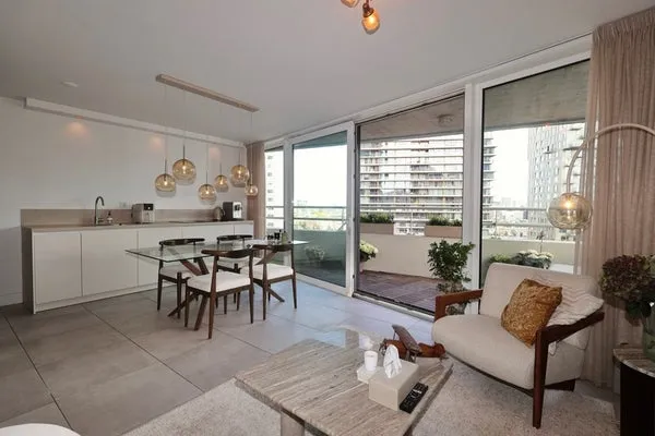 Woning te huur: Wijnbrugstraat, Stadsdriehoek Rotterdam
