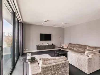 Apartment for rent: Wijnhaven 67N, Stadsdriehoek Rotterdam