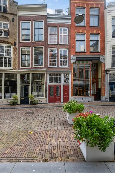 Tussenwoning te koop: Wijnstraat 174, Grote Markt en omgeving Dordrecht