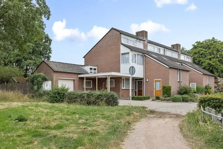Tussenwoning te koop: Wikveld 59, Maasakker 'S-Hertogenbosch