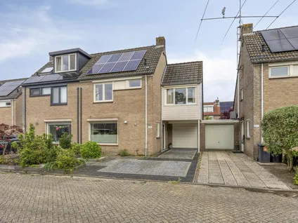 Tussenwoning te koop: Wilgenhof 244, Zuiddonk Papendrecht