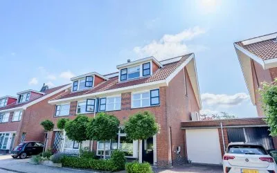 Tussenwoning te koop: Wilgenhorst 71, Kruiden Zuid Voorhout