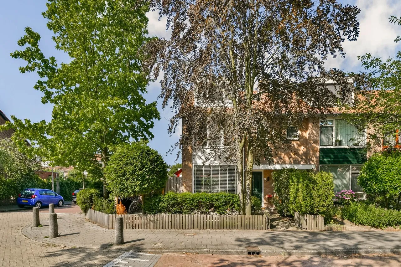 Hoekwoning te koop: Wilgenlaan 11, Amstelveen