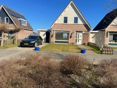Twee-onder-één-kap te koop: Wilgenlaan 31, Middenmeer Kroonwaard, Schelpenwijk e.o. Middenmeer