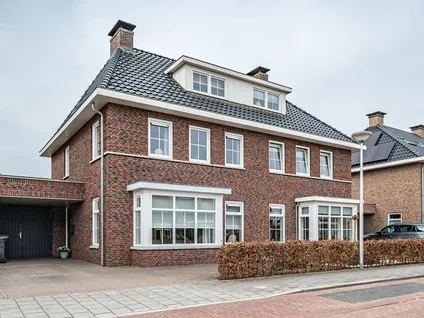 Tussenwoning te koop: Wilgenlaan 37, Rouveen kern Rouveen