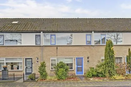 Tussenwoning te koop: Wilgenlaan 6, Renswoude