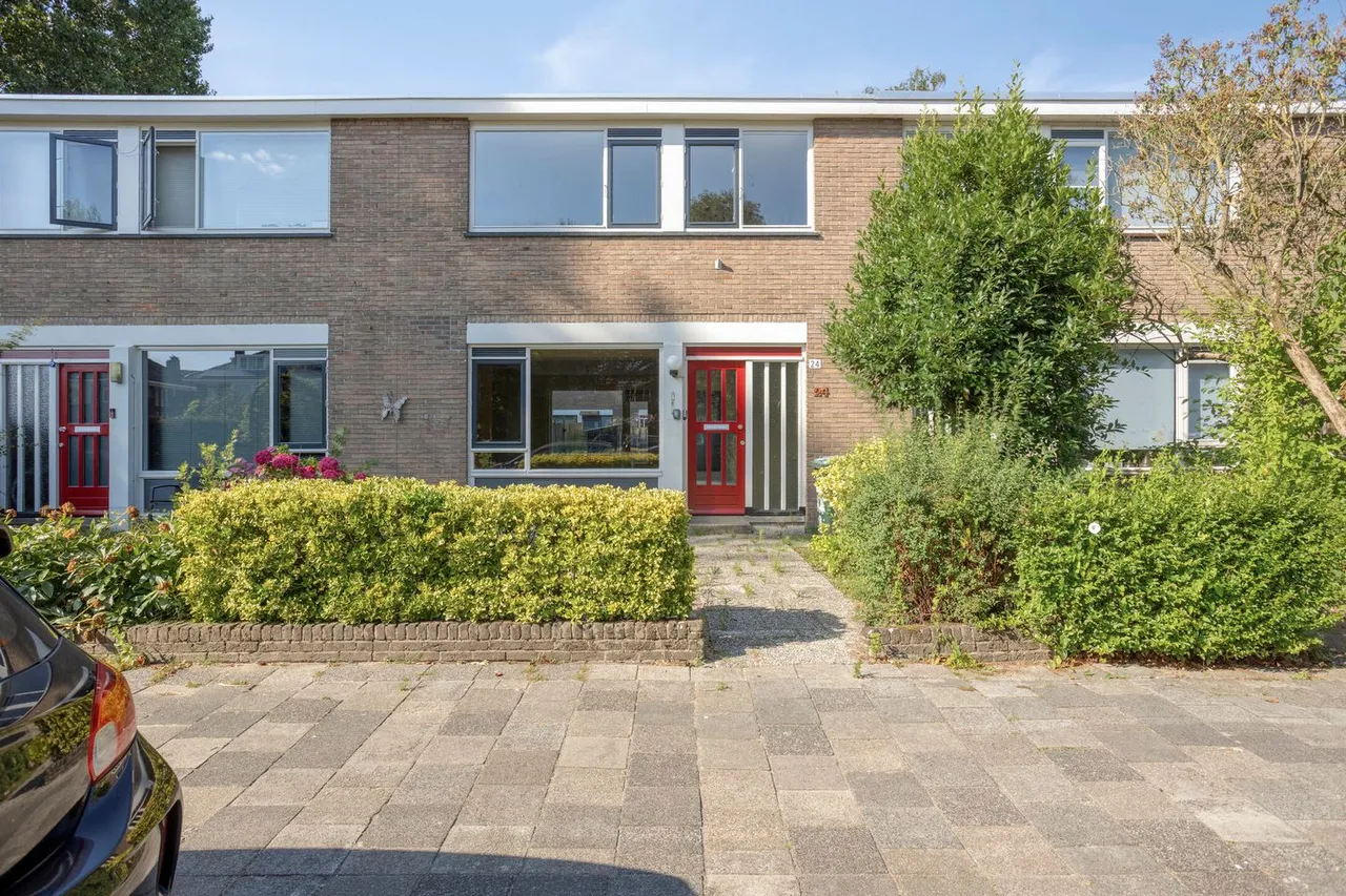 Tussenwoning te koop: Wilgenlei 24, Rotterdam