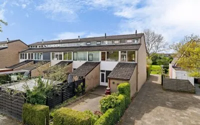 Corner house for sale: Wilgenroosje 33, Aldlân-Oost Leeuwarden