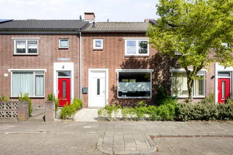 Tussenwoning te koop: Wilgenroosstraat 67, Kerstroosplein Eindhoven