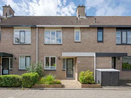 Tussenwoning te koop: Wilhelmina Druckererf 9, Noord-Hofland Voorschoten
