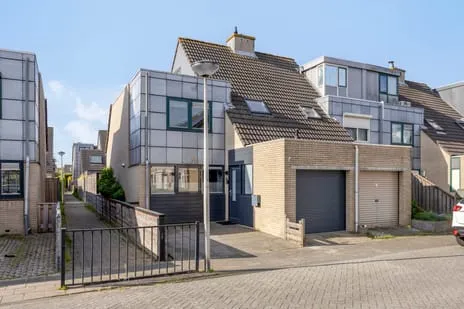 Hoekwoning te koop: Wilhelmina Hofman-Pootstraat 29, Maaswijk-Zuidwest Spijkenisse