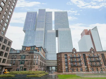 Appartement te huur: Wilhelminakade 399, Kop van Zuid Rotterdam