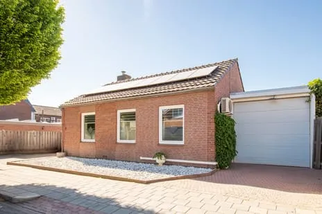 Vrijstaande woning te koop: Wilhelminalaan 3, Posterholt Posterholt