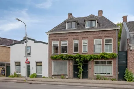 Tussenwoning te koop: Wilhelminapark 101, Theresia West Tilburg