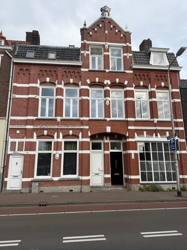 Kamer te huur: Wilhelminapark 142K4, Bouwmeestersbuurt Noord Tilburg