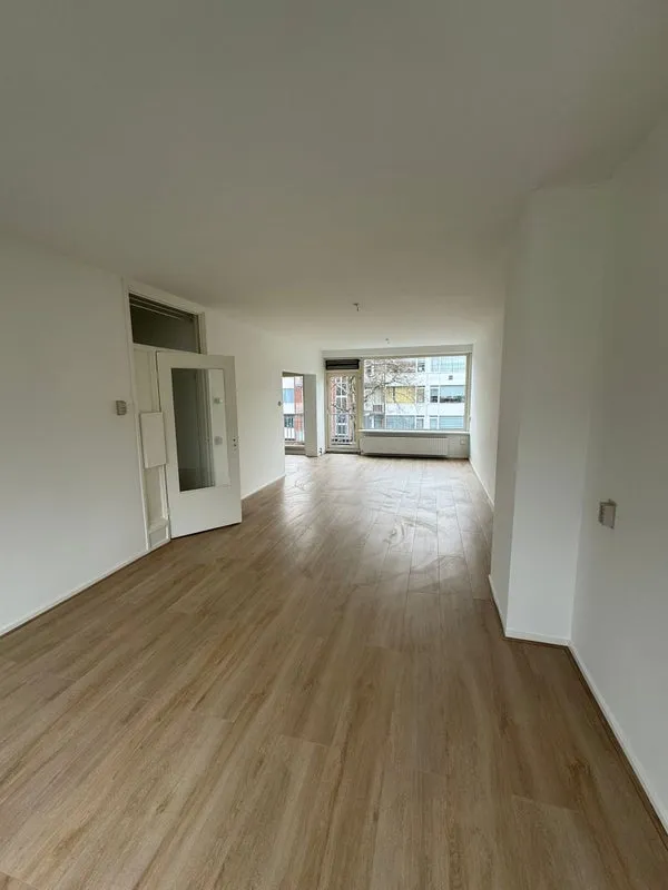 Woning te huur: Wilhelminaplantsoen, Ruimzicht West Diemen
