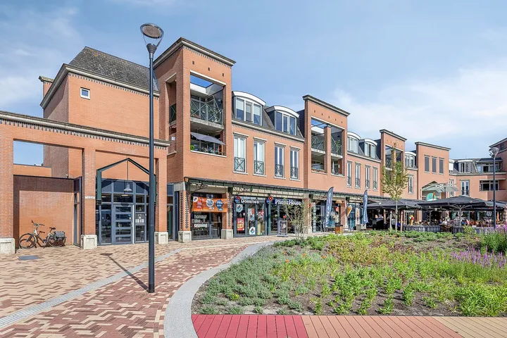 Appartement te koop: Wilhelminaplein 39, Centrumgebied West Rijen Rijen