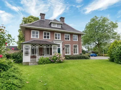 Appartement te koop: Wilhelminaplein 5, Zetten Centrum Zetten