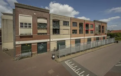 Apartment for sale: Wilhelminaplein 53, Oud-Beijerland Centrum Oud-Beijerland