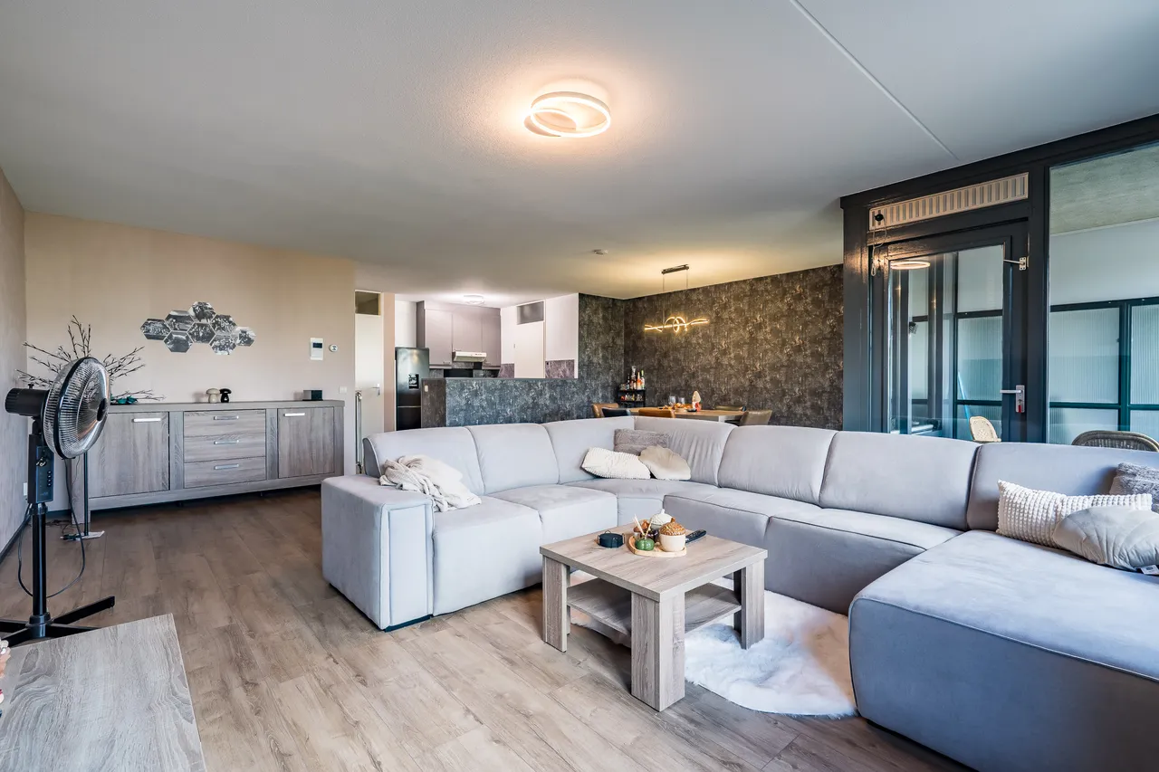 Appartement te koop: wilhelminasingel 152, Weert
