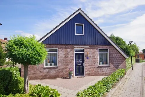 Detached house for sale: Wilhelminastraat 1, Dinxperlo Centrum/Oost Dinxperlo
