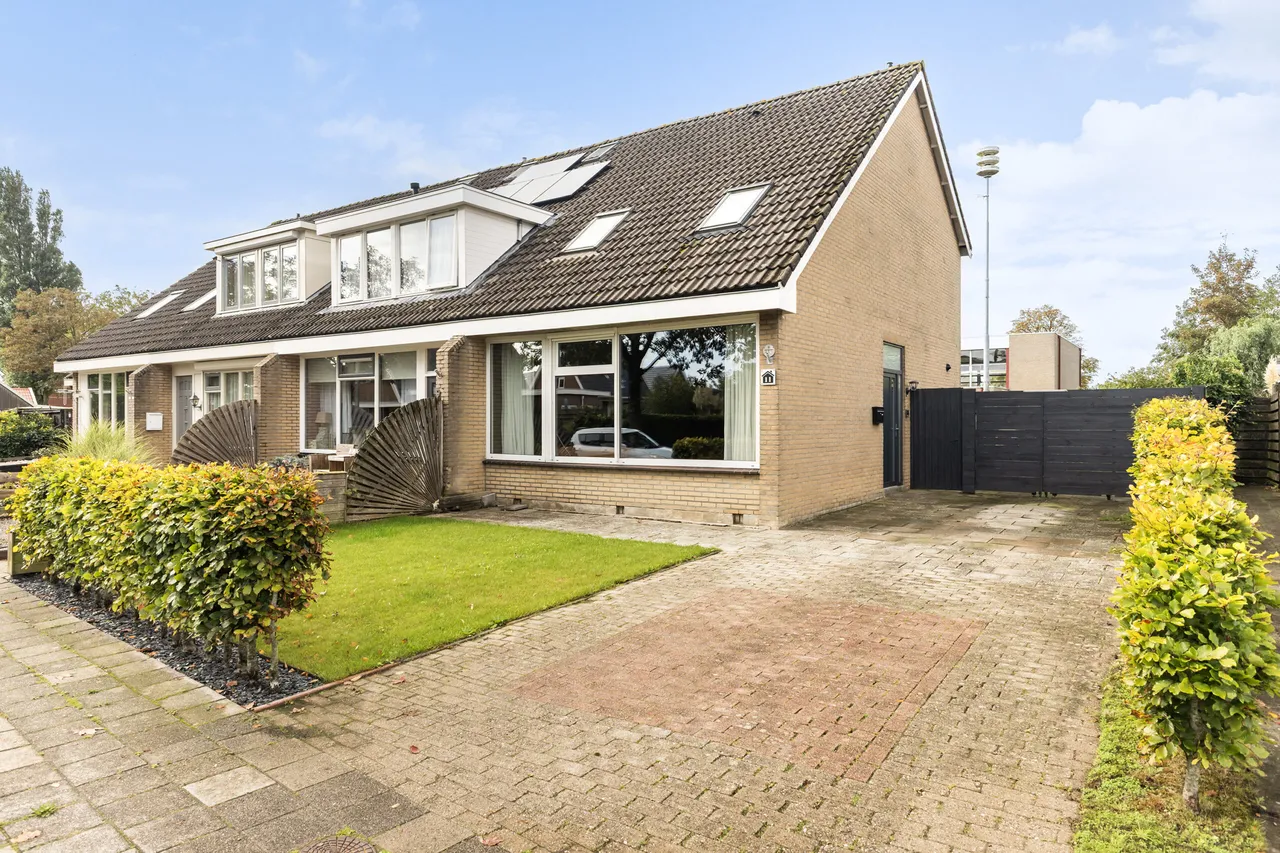 Hoekwoning te koop: Wilhelminastraat 11, Marrum