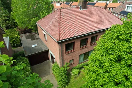 Twee-onder-één-kap te koop: Wilhelminastraat 11, Steenbergen-Centrum Steenbergen (Nb)