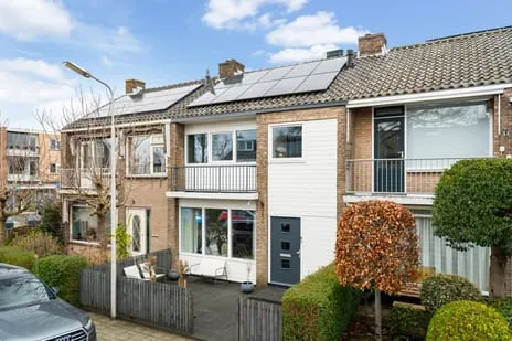 Terraced house for sale: Wilhelminastraat 114, Oranjebuurt Berkel En Rodenrijs