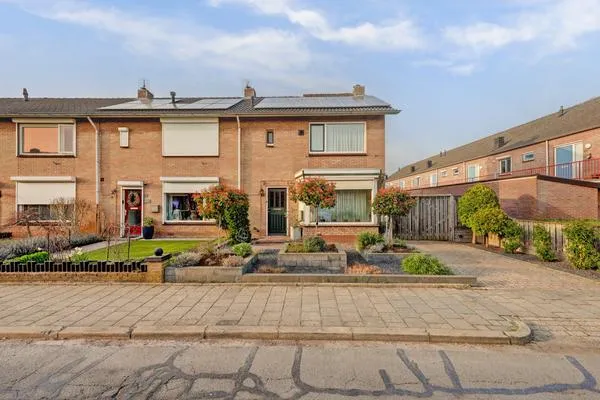 Hoekwoning te koop: Wilhelminastraat 12, Vleumingen Gendt