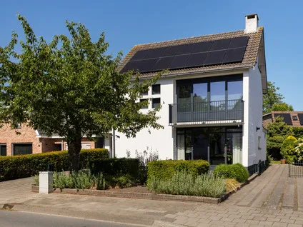 Vrijstaande woning te koop: Wilhelminastraat 16, Beesd Oost Beesd