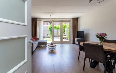 Terraced house for sale: Wilhelminastraat 22, Hofwijk en Oranjehof Wateringen