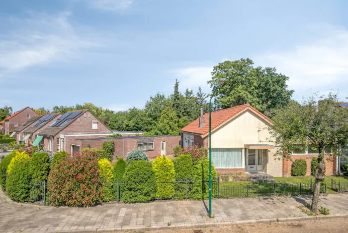 Semi-detached for sale: Wilhelminastraat 25, Cuijk kern Cuijk
