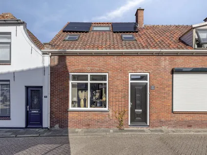 Tussenwoning te koop: Wilhelminastraat 37, Stavenisse Stavenisse