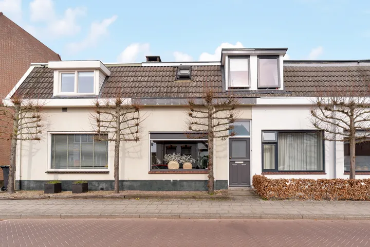Tussenwoning te koop: Wilhelminastraat 43, De Brake Nijverdal