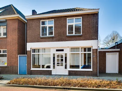 Tussenwoning te koop: Wilhelminastraat 54, Fatima Weert