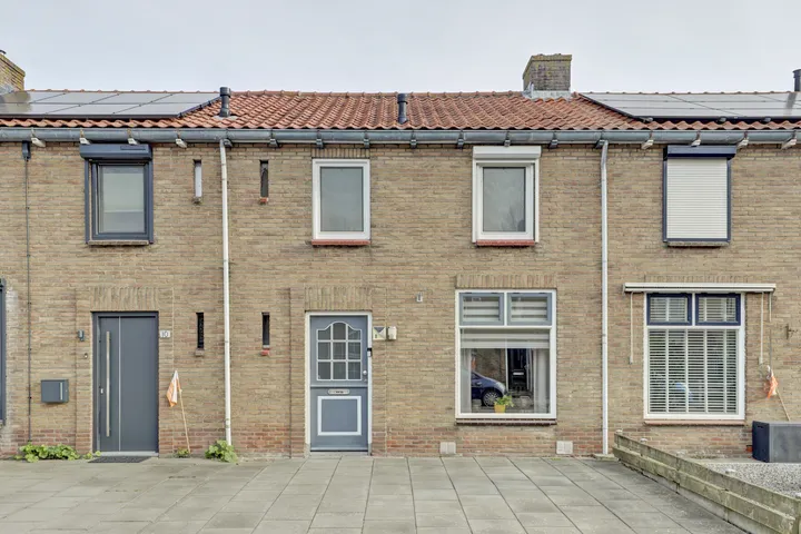 Tussenwoning te koop: Wilhelminastraat 8, Kortgene