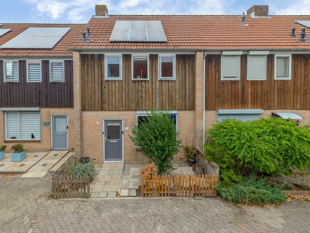 Tussenwoning te koop: Wilhelminastraat 8, Sint-Maartensdijk
