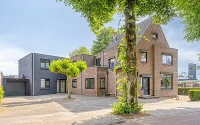 Twee-onder-één-kap te koop: Wilhelminastraat 8, Oranjebuurt Venray