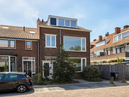 Hoekwoning te koop: Willaertstraat 1, Dordrecht