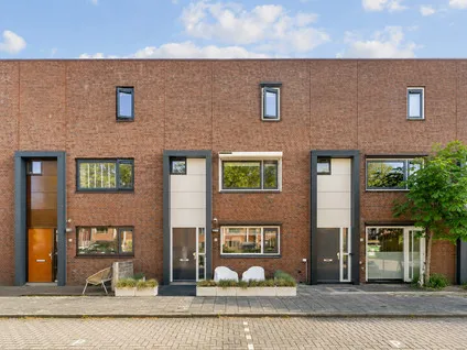 Tussenwoning te koop: Willame Naghelstraat 7, Schouten Voorhout