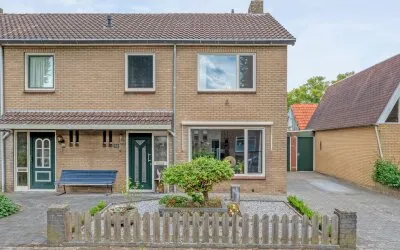 Twee-onder-één-kap te koop: Willebrandt van Oldenburgstraat 36, Overig Stad Hardenberg Hardenberg