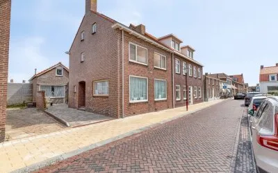 Hoekwoning te koop: Willebrordusplein 30, Zoutelande Zoutelande