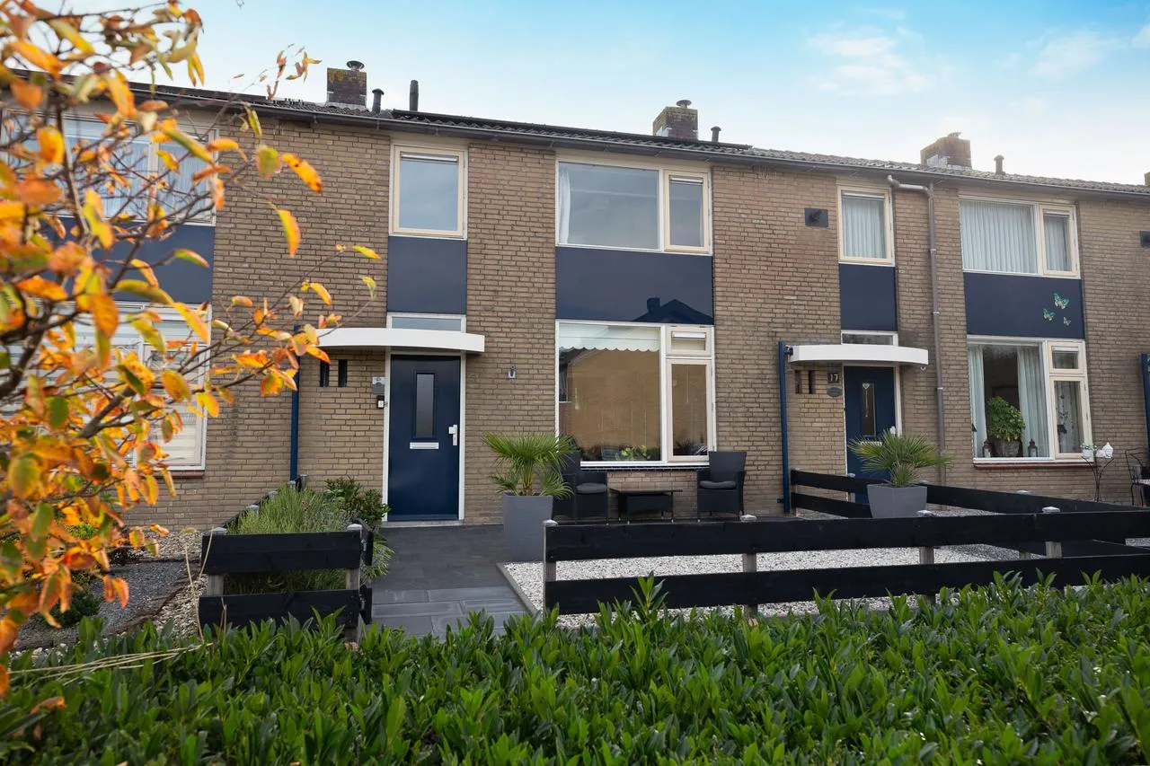 Tussenwoning te koop: Willem Alexanderstraat 15, Sprang-Capelle