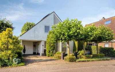 Vrijstaande woning te koop: Willem Barentszstraat 15, Spitsbergen Veenendaal